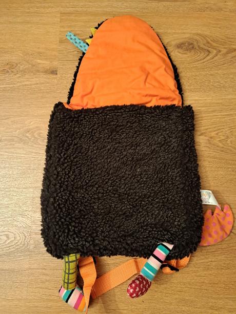 Batoh vĺčik ebulobo,