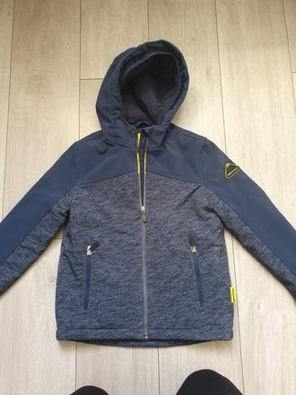 Zimna softshellova bunda, c&a,128