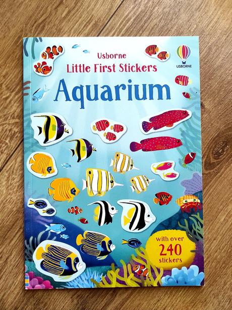 Nálepkové zošity od usborne, 