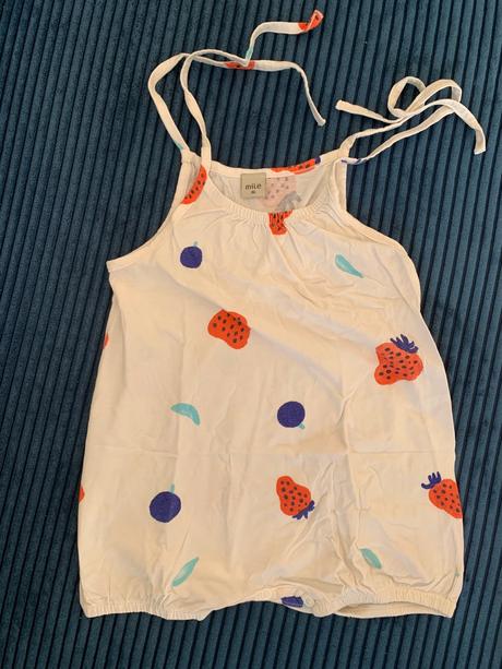 Overal zn. mile, jahody, mile,86