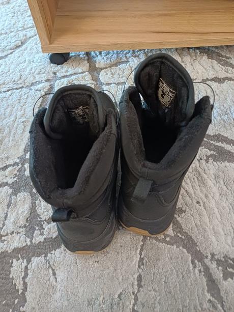 Zimné čižmy / snehule bench.tex veľk. 36, deichmann,36