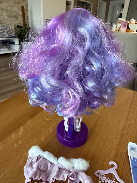 Bábika rainbow high violet willow, 