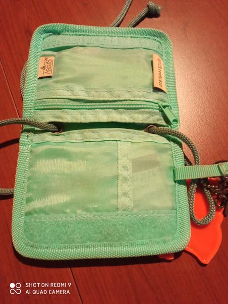 Peňaženka anekke, anekke