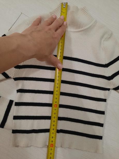 Crop svetrík, pull&bear,xs