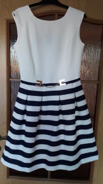 Spoločenské šaty, 40