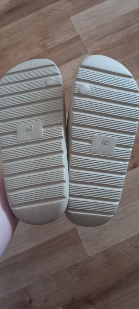 Šľapky, sinsay,40