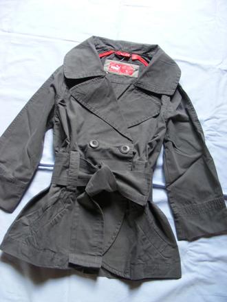 Krátky trenčkot - sako zn. puma - xxs/xs, puma,32 / 34 / 152 / 158 / xs