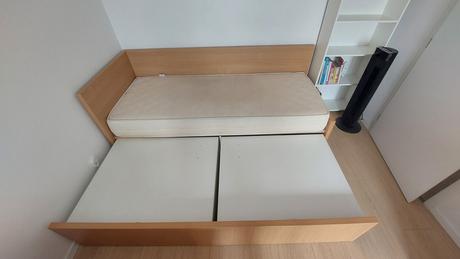 Rozkladacia . rozťahovacia.  postel, šírka (cm): 80,dĺžka (cm): 200