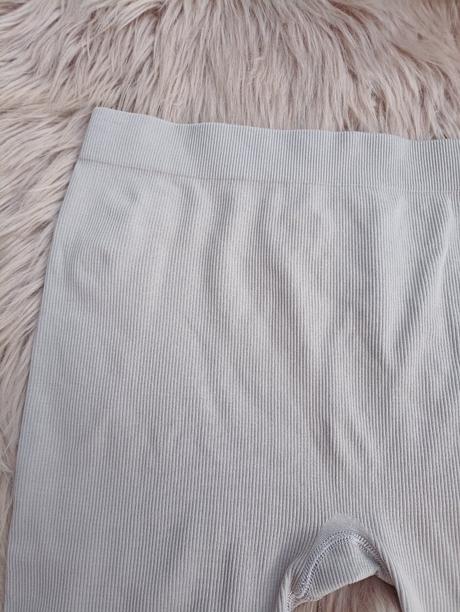 Pohodlné šortky na cvičenie, h&m,l