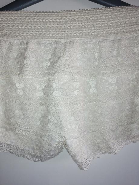 Sortky cipkovane, sisley,l