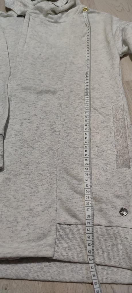 Dlha teplakova bunda, 140