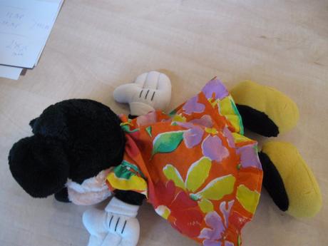 Plyšová myška minnie, 