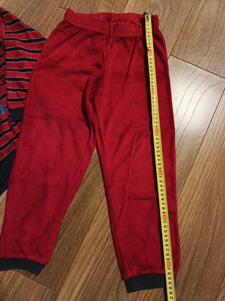 Teplé pyžamo 4-6 rokov, lupilu,116