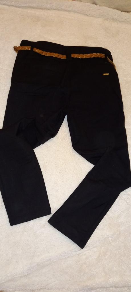 Elegantné nohavice, s