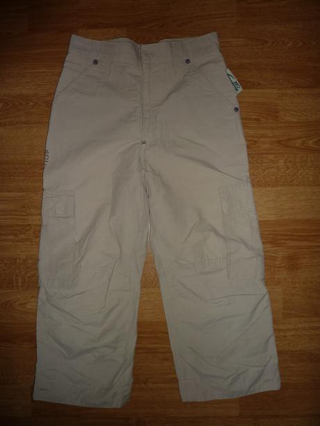 Peknucke tristvrtaky, 140