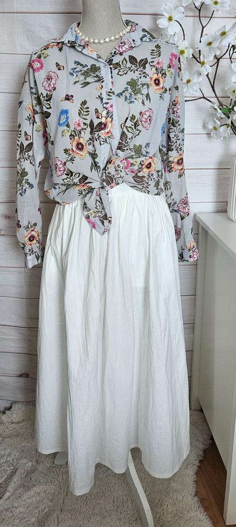 Krásna zaujímavá blúzka, atmosphere,34