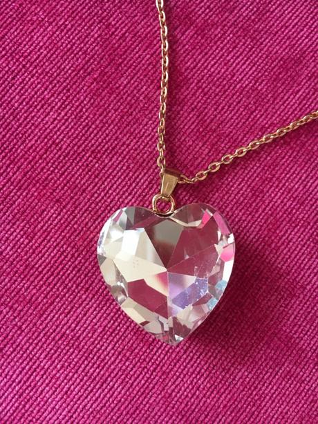 Dámsky prívesok v tvare srdca, 