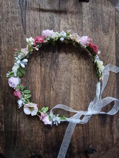 Čelenka na 1. sväté prijímanie, stužka na sviečku,,