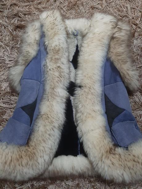 Predám kožušinovú vestičku., 