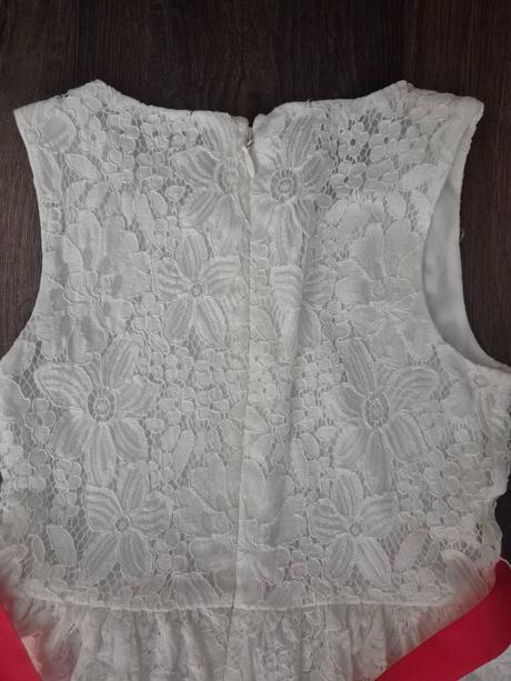 Cipkovane saty, f&f,128