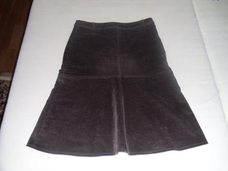 Sukna hneda mensestrova, m