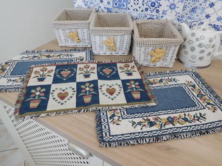 Podložky-obrúsky na stol, 