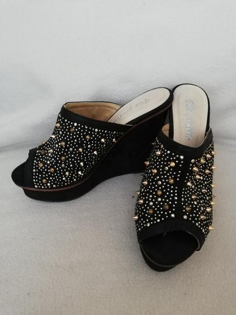 Šľapky na platforme, 39