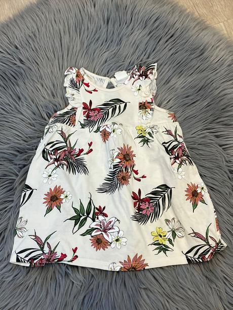Dievčenské šaty vzorované h&m (74), h&m,74