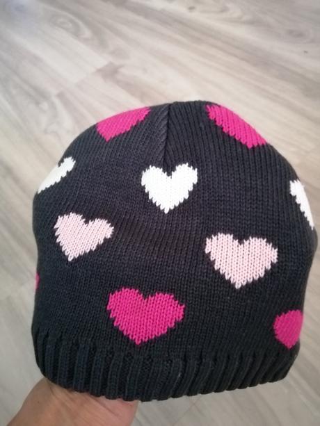 Teplá čiapka so srdiečkami, 134