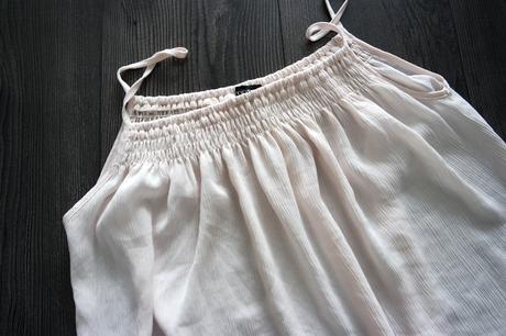 Mötivi top, s čipkou, v. 38-40, 40