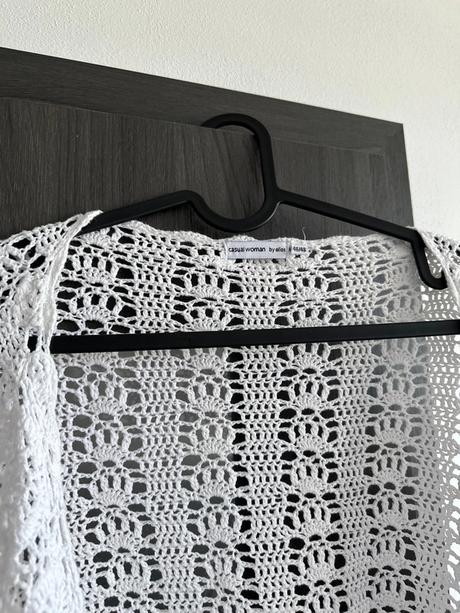 Hackovane bolerko, 42