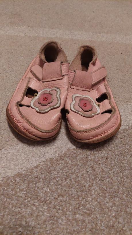 Sandalky tikky c.26, tikki,26