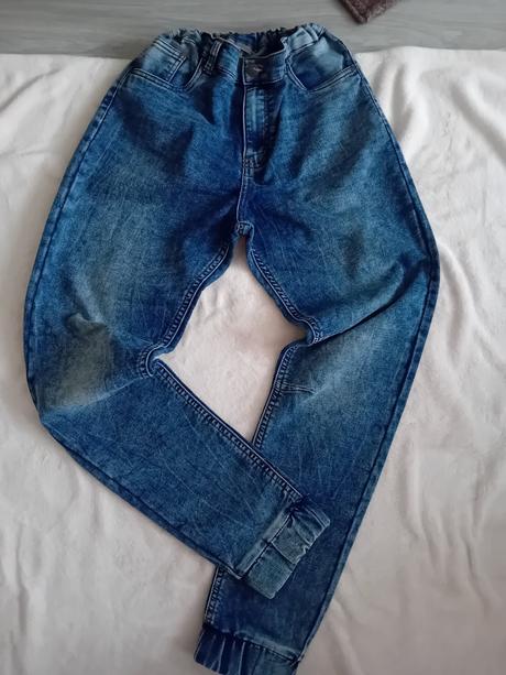 Chlapčenské rifle, 176