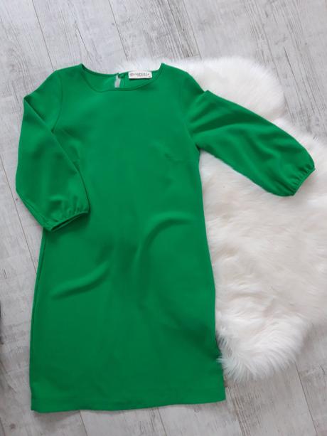 Zelené šaty, 36