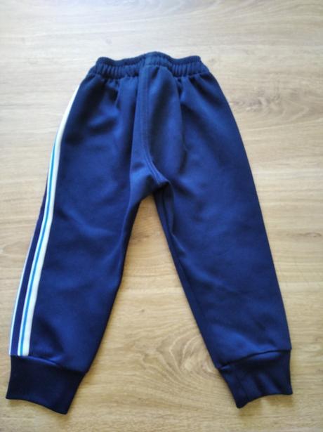 Tepláčiky,veľ.98/104, 98