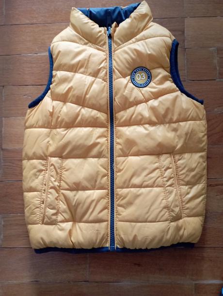 Prechodné bundy a vesta, 98