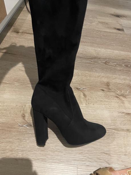 Cizmy nad kolena, baťa,36