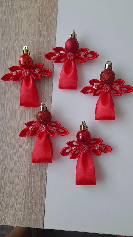 Anjelik na stromček, 