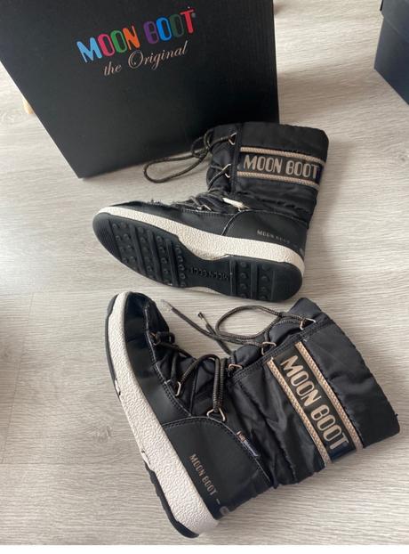 Moon boot, tommy hilfiger,32