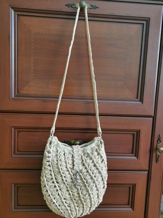 Háčkovana kabelka, 