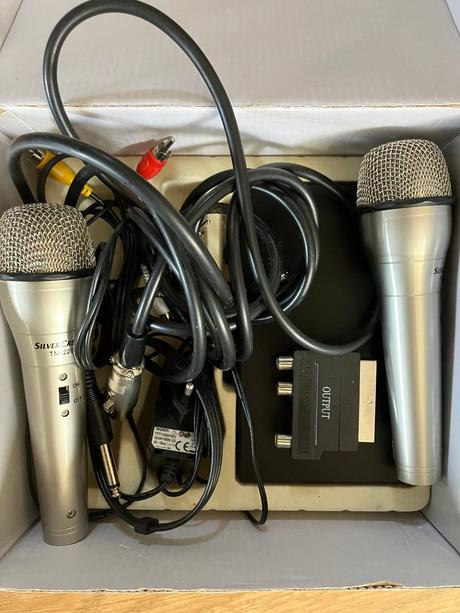 Karaoke set, 