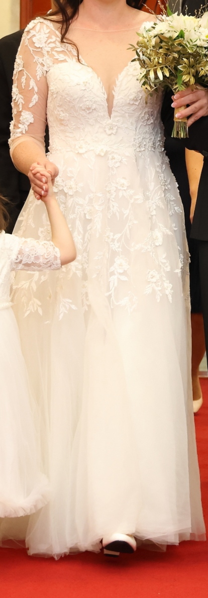 Svadobné šaty, 40