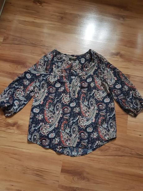 Krásna blúzka zn.jenifer taylor, s