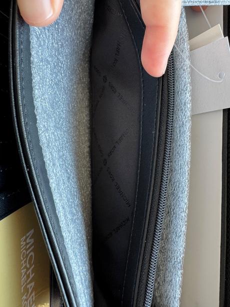 Michael kors kožená wristlet peňaženka, michael kors