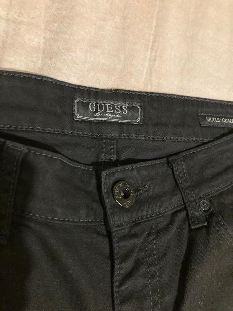 Nové guess rifle, guess,m
