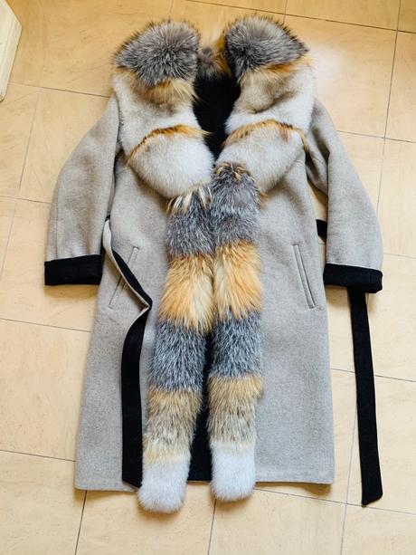 Kabat z pravej alpaky, m