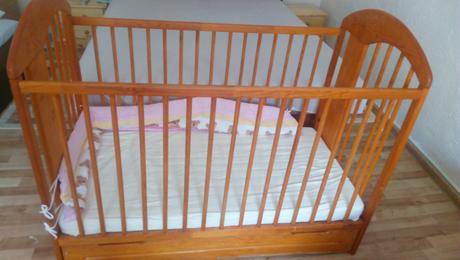 Drevená postieľka s úložným priestorom+matrac, šírka (cm): 70,dĺžka (cm): 120