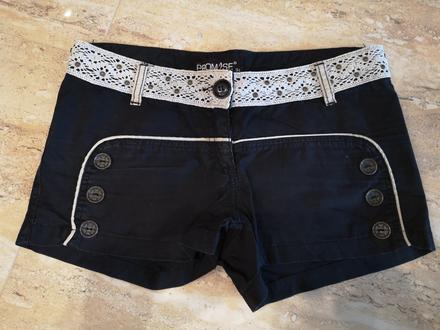 Čierne kraťasy, xs