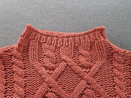 Zaujímavý pulóver, orsay,s