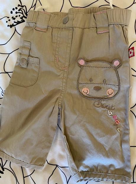 Bavlnené nohavice s výšivkami a vreckami v. 50/56, 50